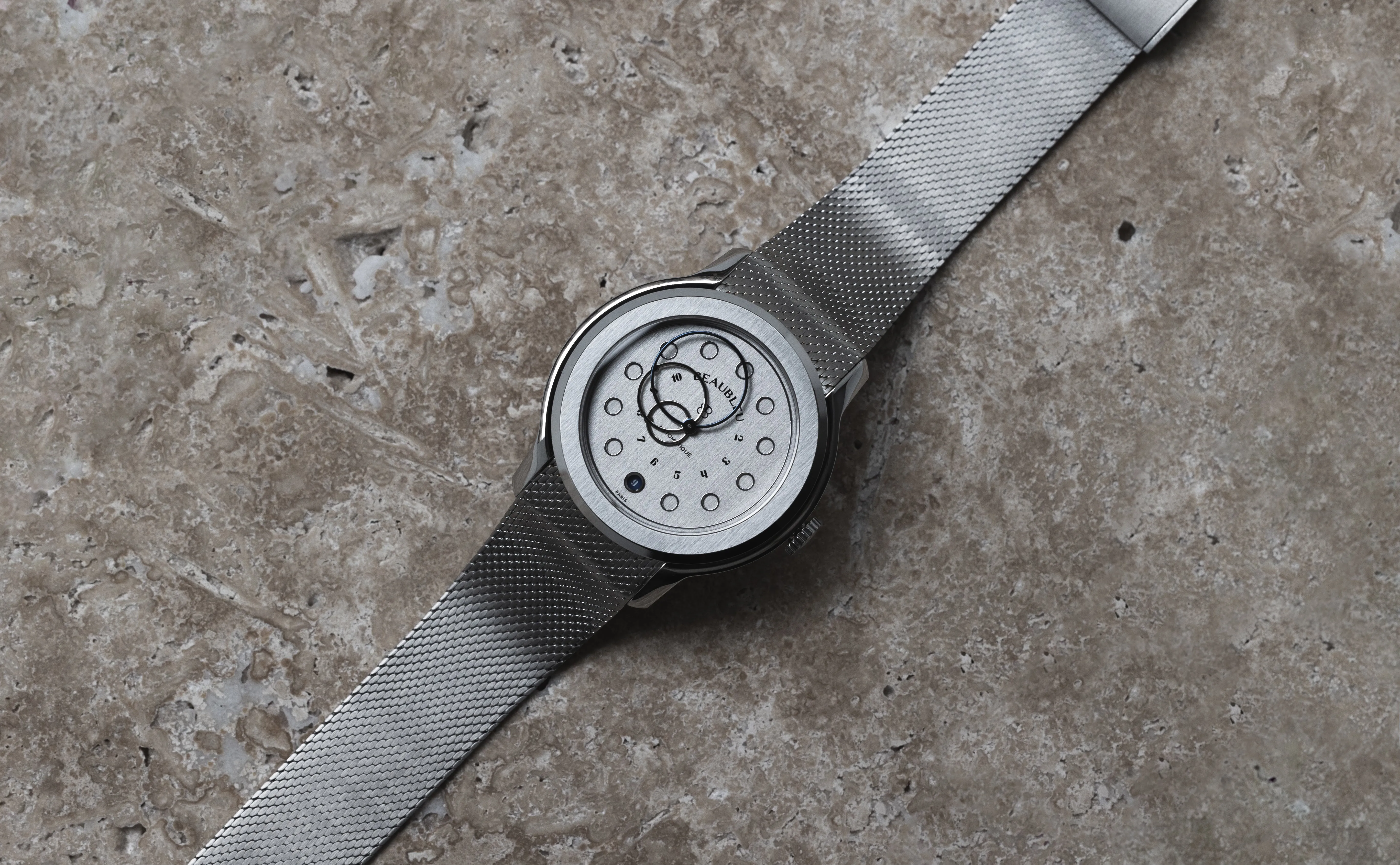 BEAUBLEU Vitruve Date Steel
