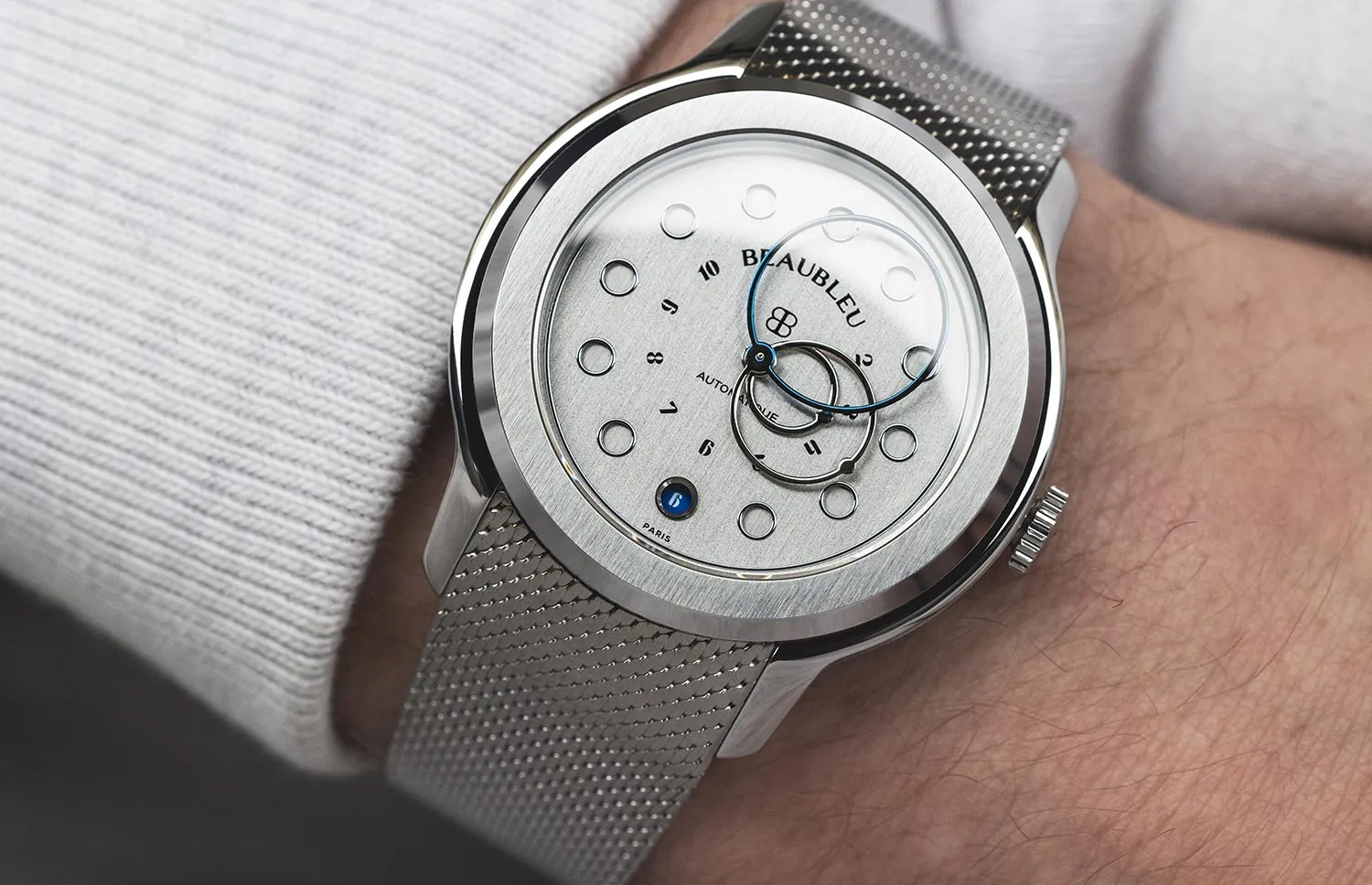 BEAUBLEU Vitruve Date Steel