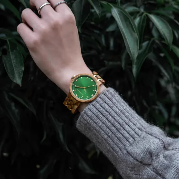 BOBO BIRD JAPANESE STYLE WOODEN DIAL GREEN SURFACE WATCH