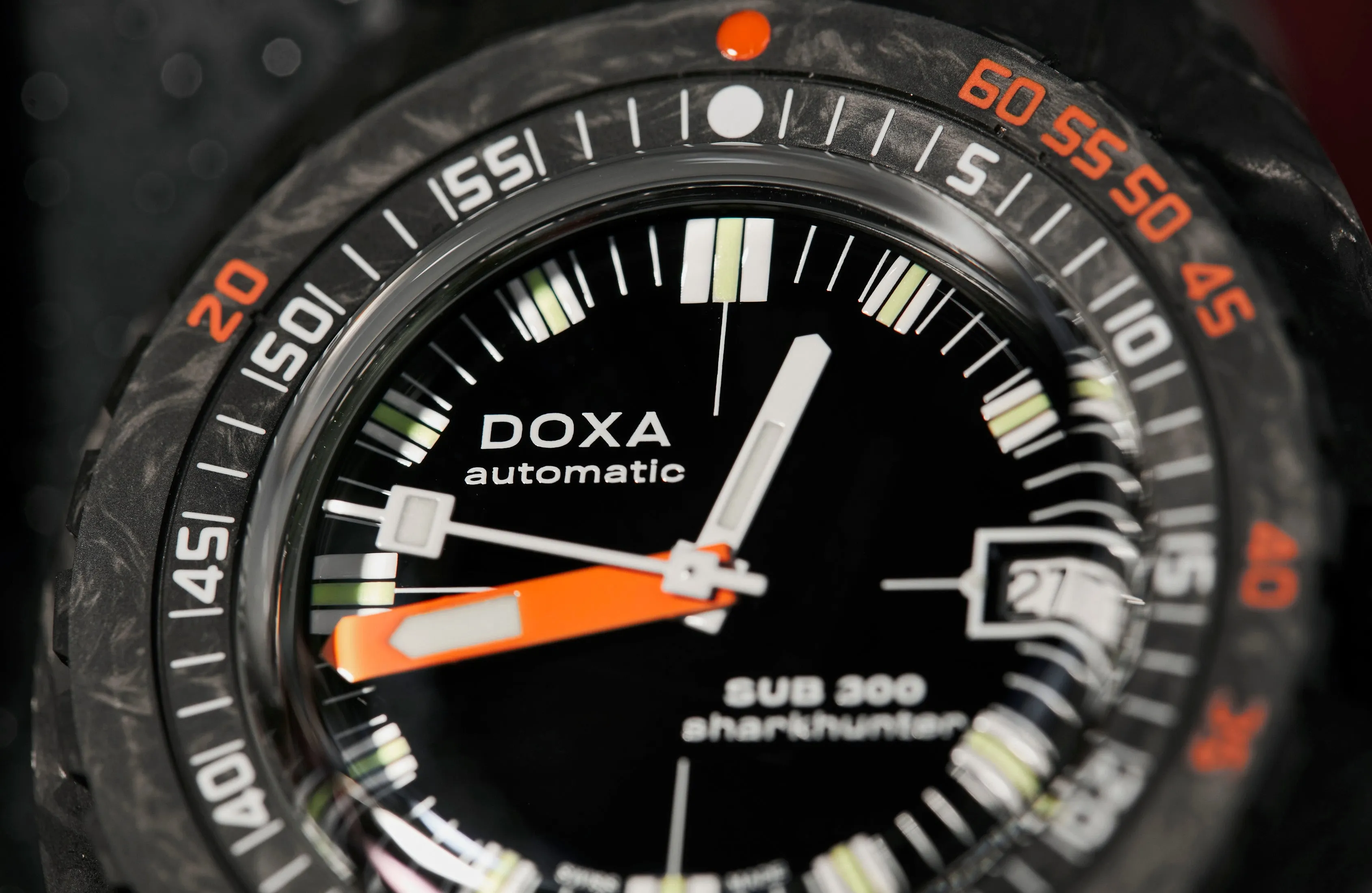 DOX Watch SUB 3 Carbon COSC Sharkhunter Rubber