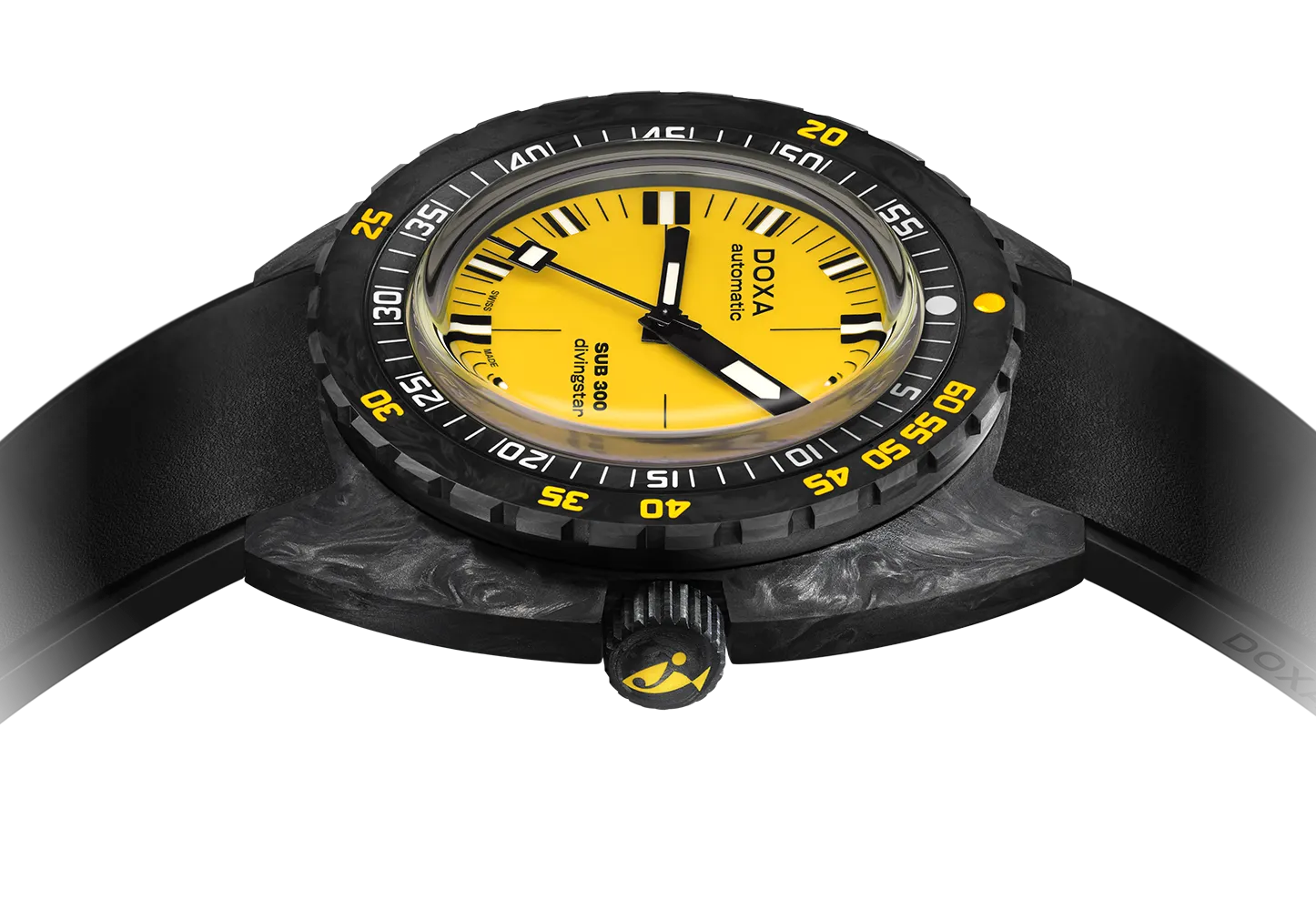 Doxa SUB 300 Carbon COSC Divingstar Rubber