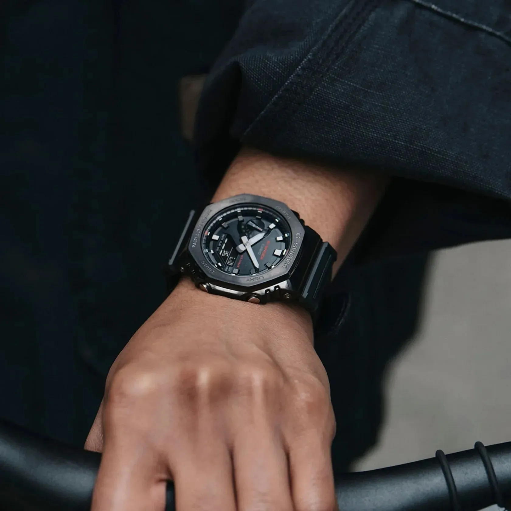 G-Shock Digital & Analogue G Steel Metalized Casioak Series GM2100CB-1A / GM-2100CB-1A