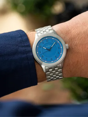 Meridian Manual Wind Rambler