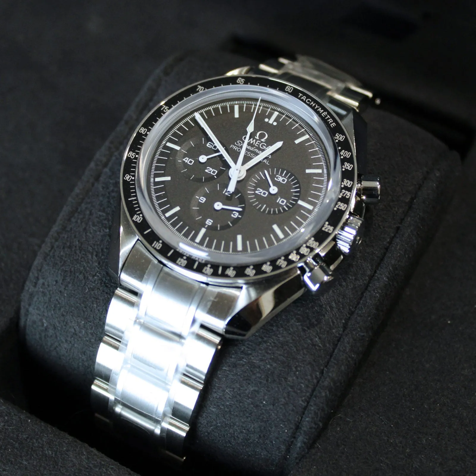 Omega Speedmaster Moonwatch Professional Chronograph 42mm - 311.30.42.30.01.006