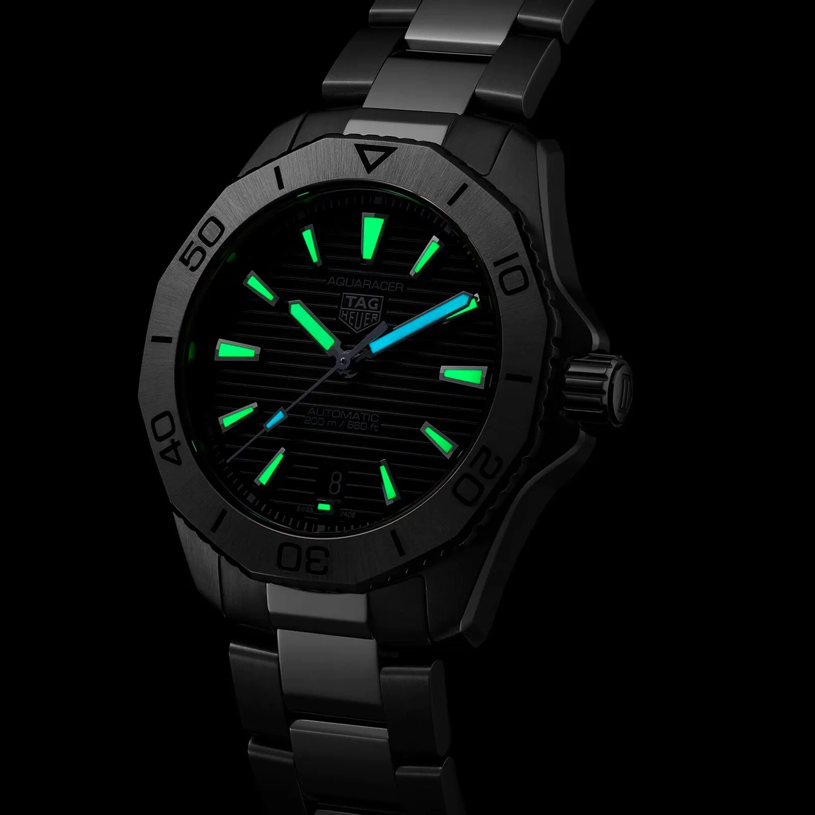 TAG HEUER AQUARACER PROFESSIONAL 200 DATE WBP2111.BA0627