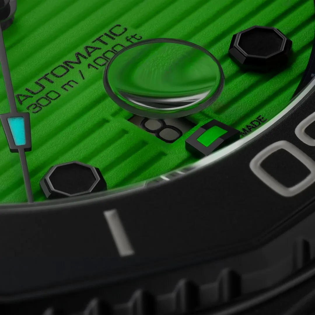 TH Watch Aquaracer ProFSsional 3 Night Diver Calibre 5 AutoMTic D