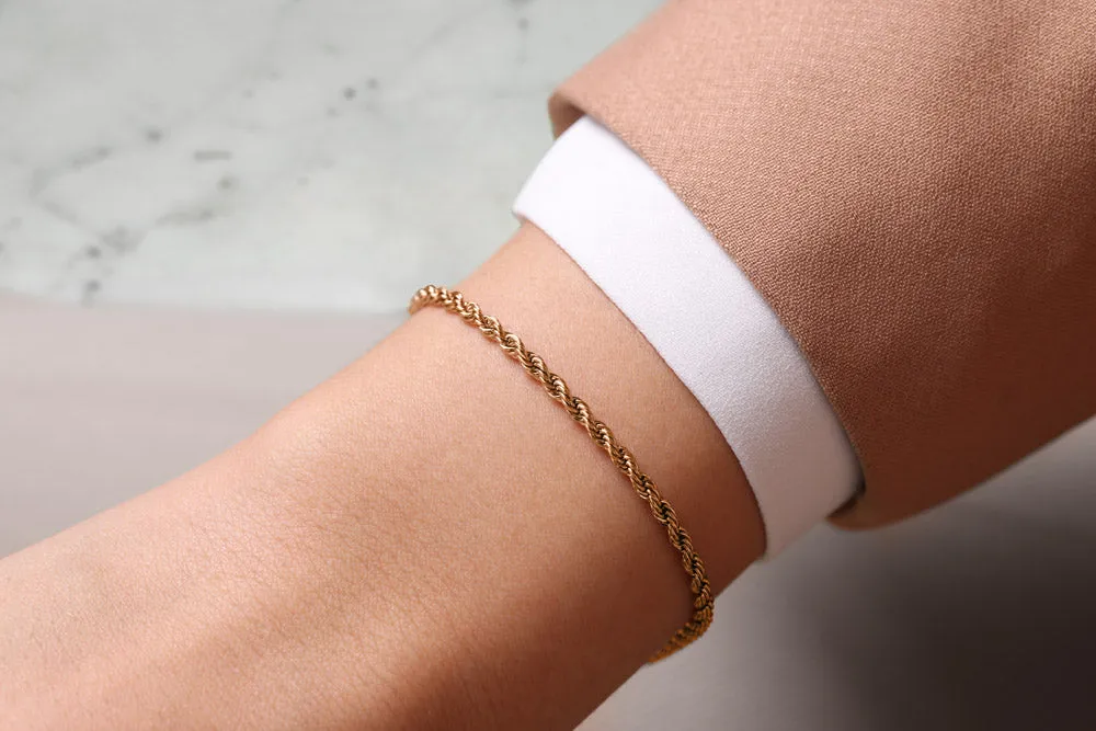 Twisted Stainless Steel Bracelet Rosegold Colour