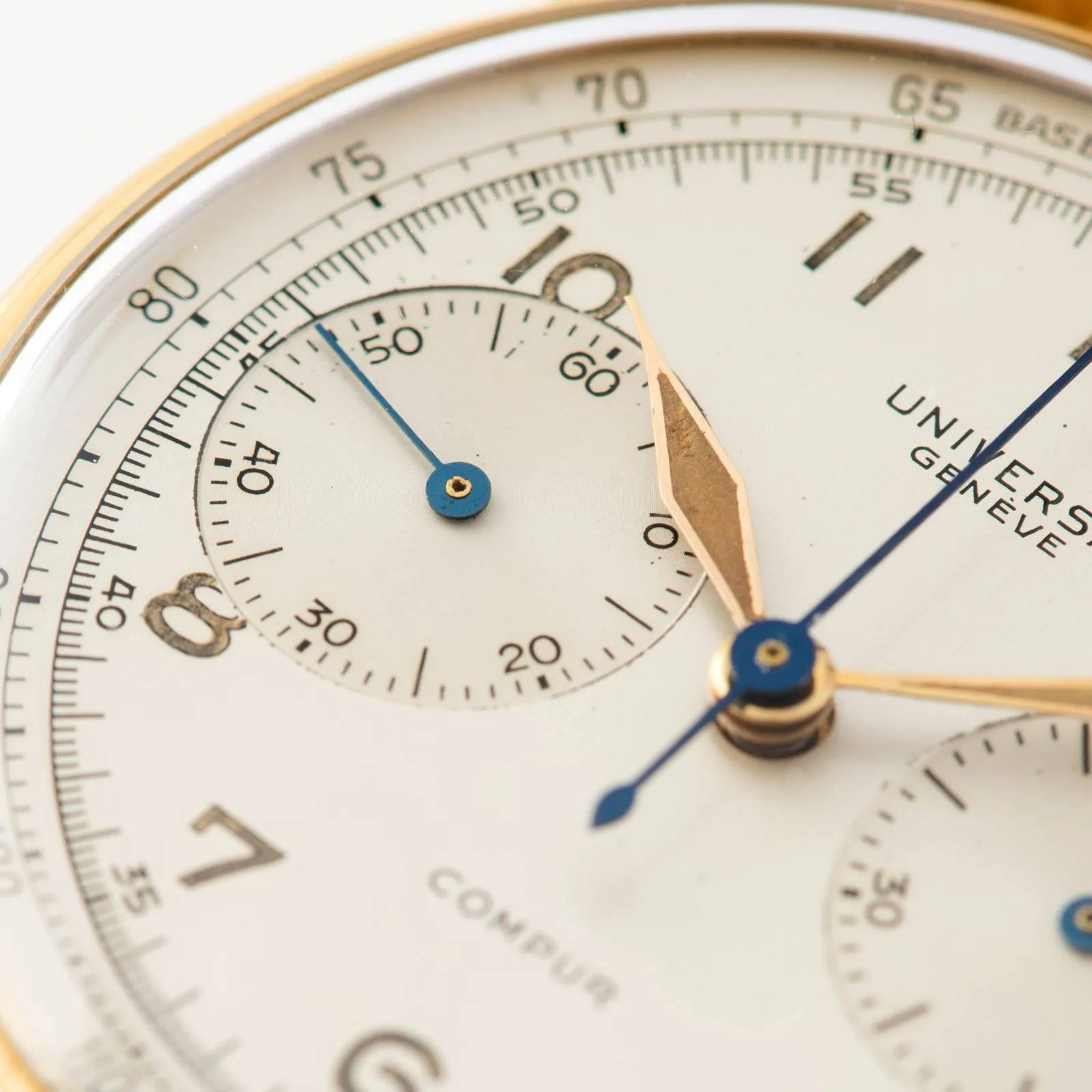 Universal Geneve Compur Chronograph 18kt Gold Ref 12430